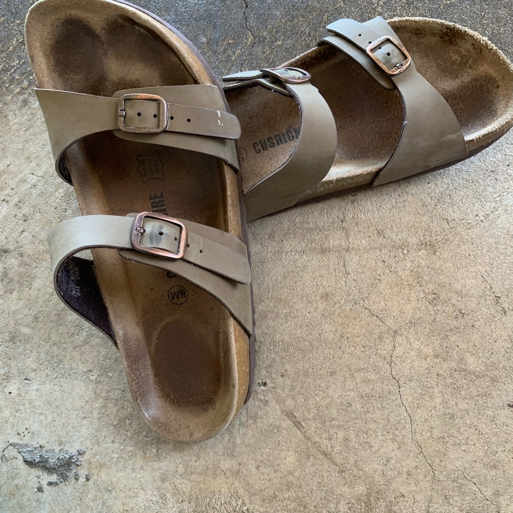 CUSHIONAIRE| Brown Sandals | Women 8M